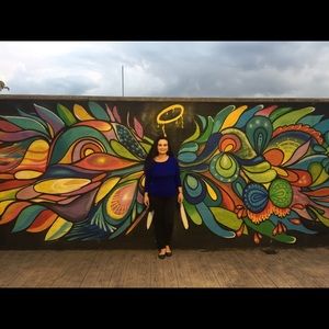 Meet your Posher, Adri